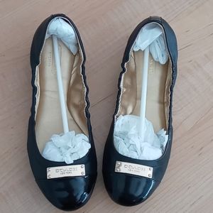 Coach flats